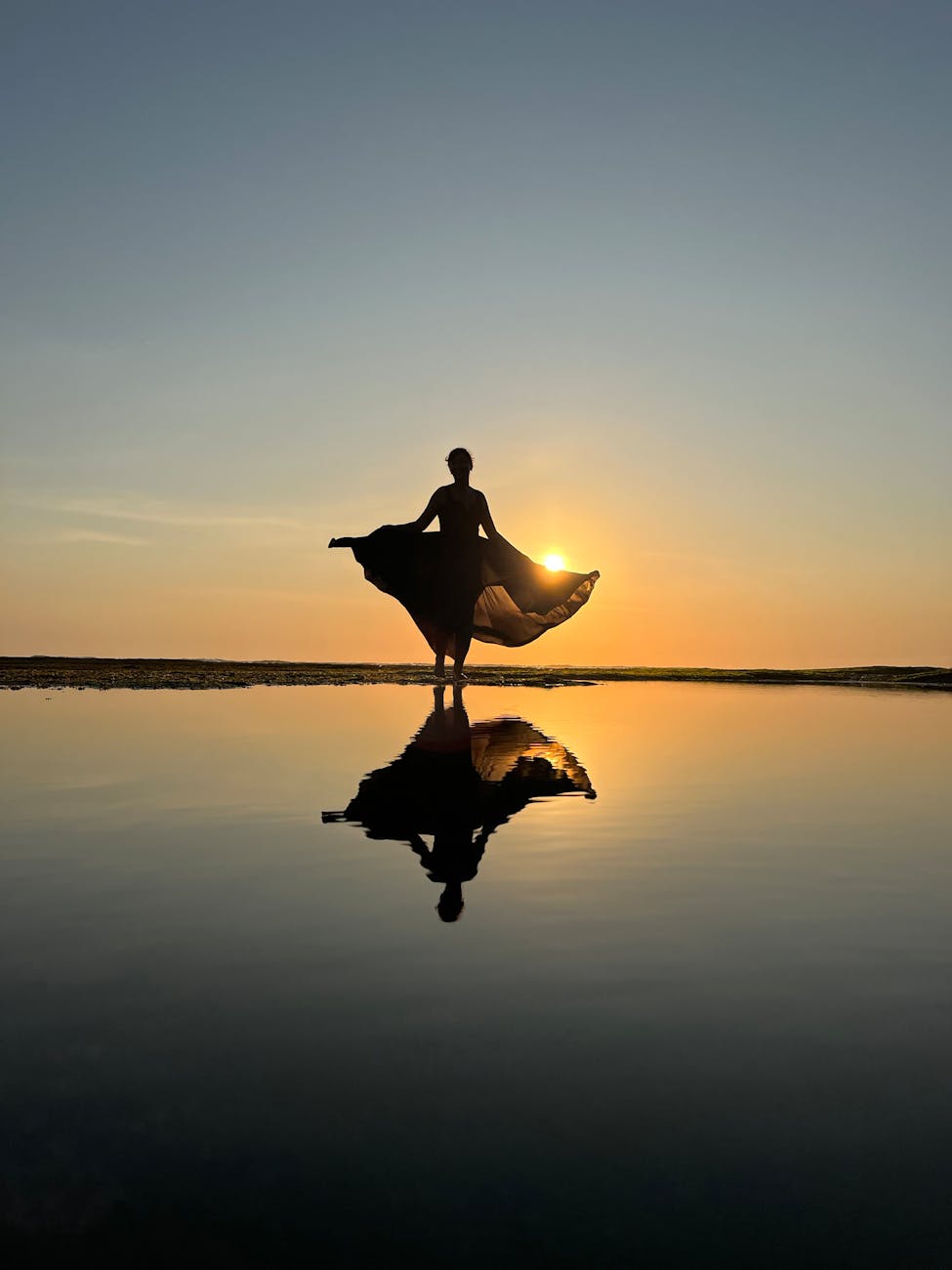 L&rsquo;expérience au coeur du vivant : l’ajustement invisible et la traversée&nbsp;silencieuse